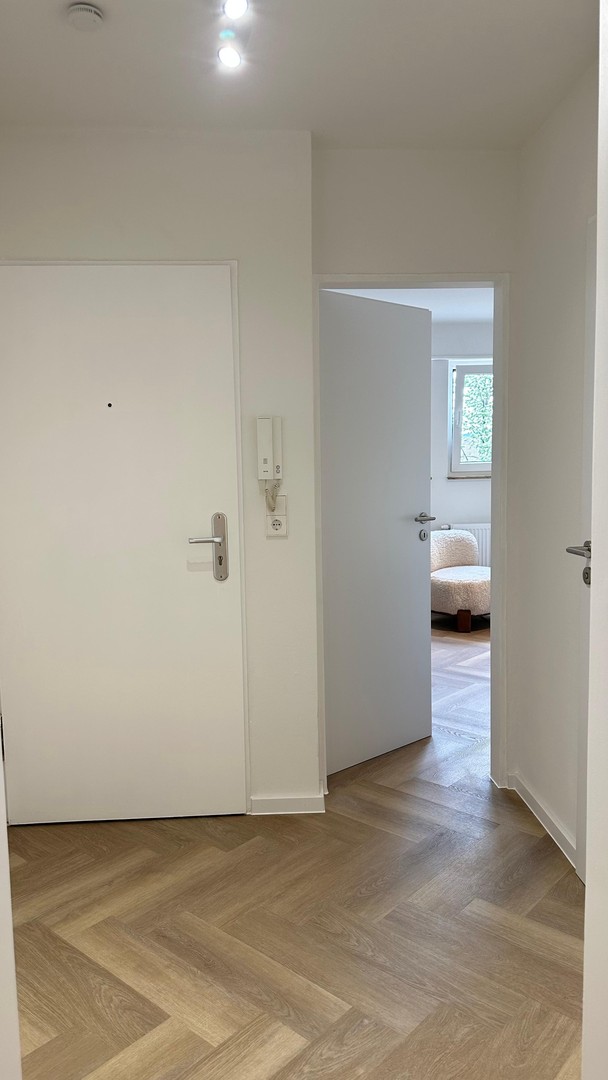 ERSTBEZUG, kernsanierte 2Z-Wohnung in Bestlage von Stuttgart Nord, inkl. Möblierung, provisionsfrei – Stuttgart – Vorschaubild 19