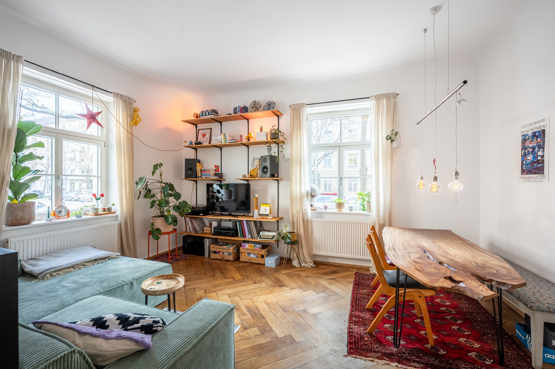 AIGNER - Vollständig sanierte Altbauwohnung in begehrter Lage Sendlings!