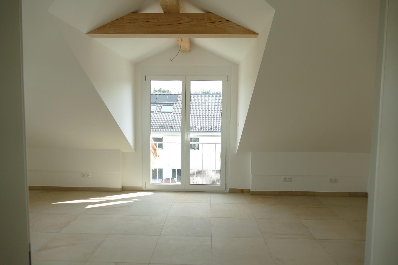 Neubau-Erstbezug, moderne Doppelhaushälfte mit 7 Zimmer – Egmating – Vorschaubild 12