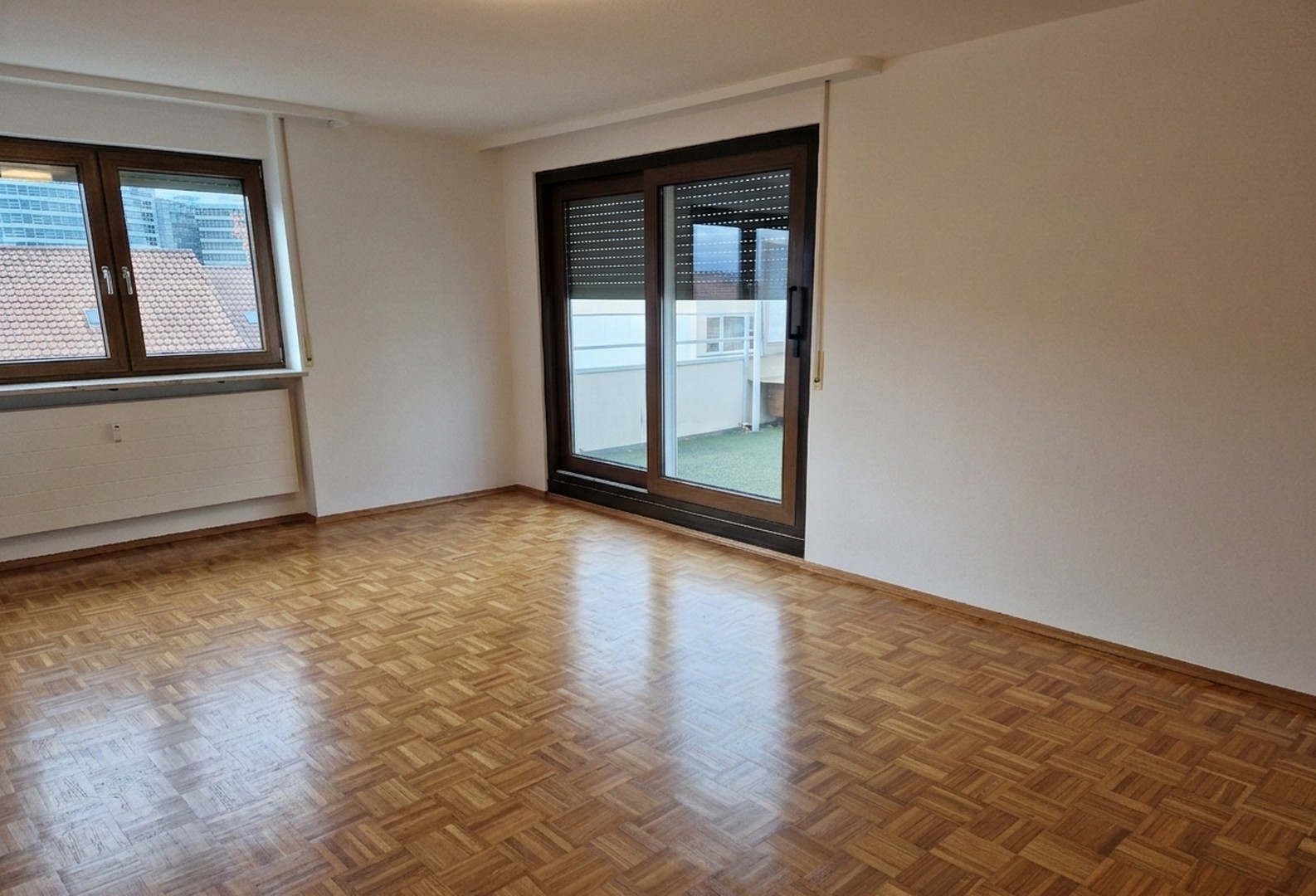 3-Zimmer Penthouse mit Dachterrasse, Aufzug und Garage in Stuttgart – Stuttgart – Vorschaubild 4
