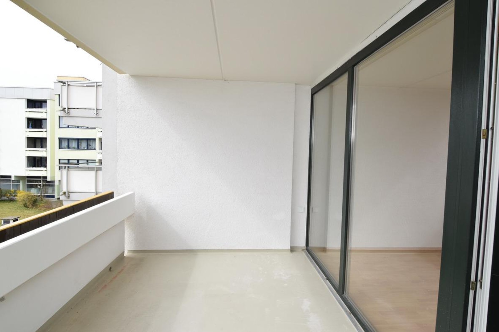 Helle 3-Zimmer Wohnung 70 m2 München Unterhaching mit Balkon Erstbezug nach Vollrenovierung – Unterhaching München – Vorschaubild 21