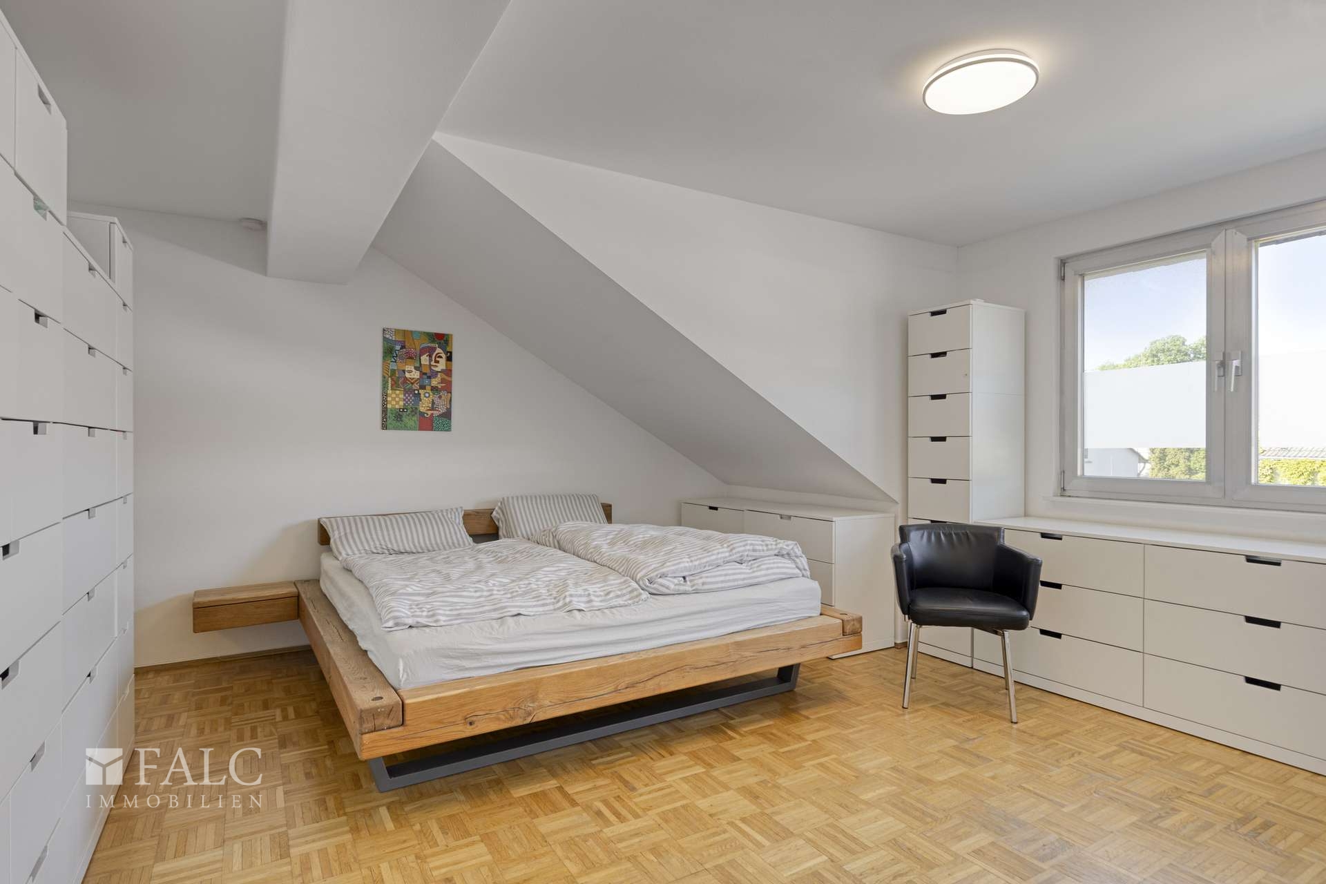 DG-Traum mit Kamin & großem Balkon ins Grüne | 110 m² – Köln – Vorschaubild 13