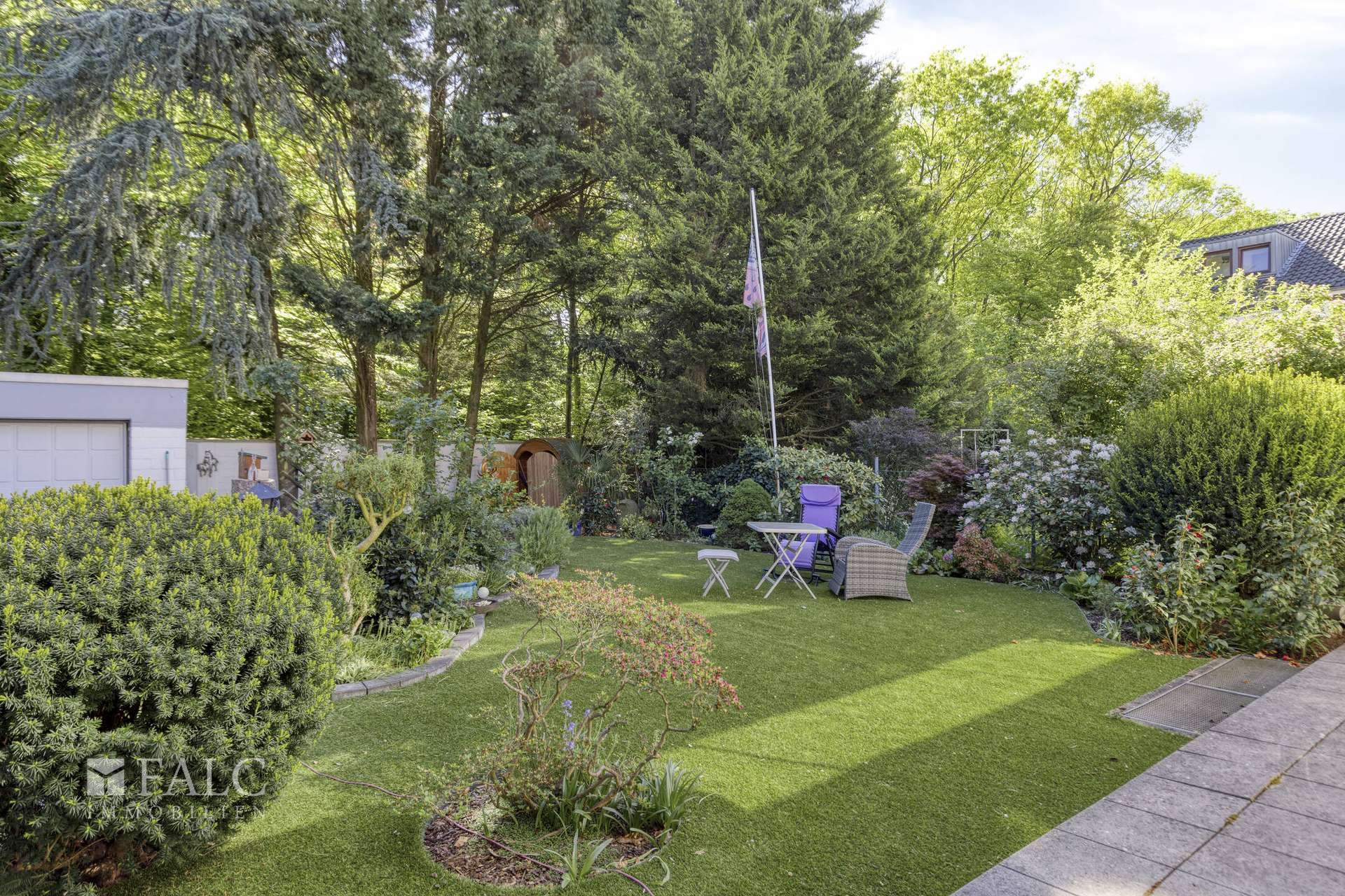 DG-Traum mit Kamin & großem Balkon ins Grüne | 110 m² – Köln – Vorschaubild 20