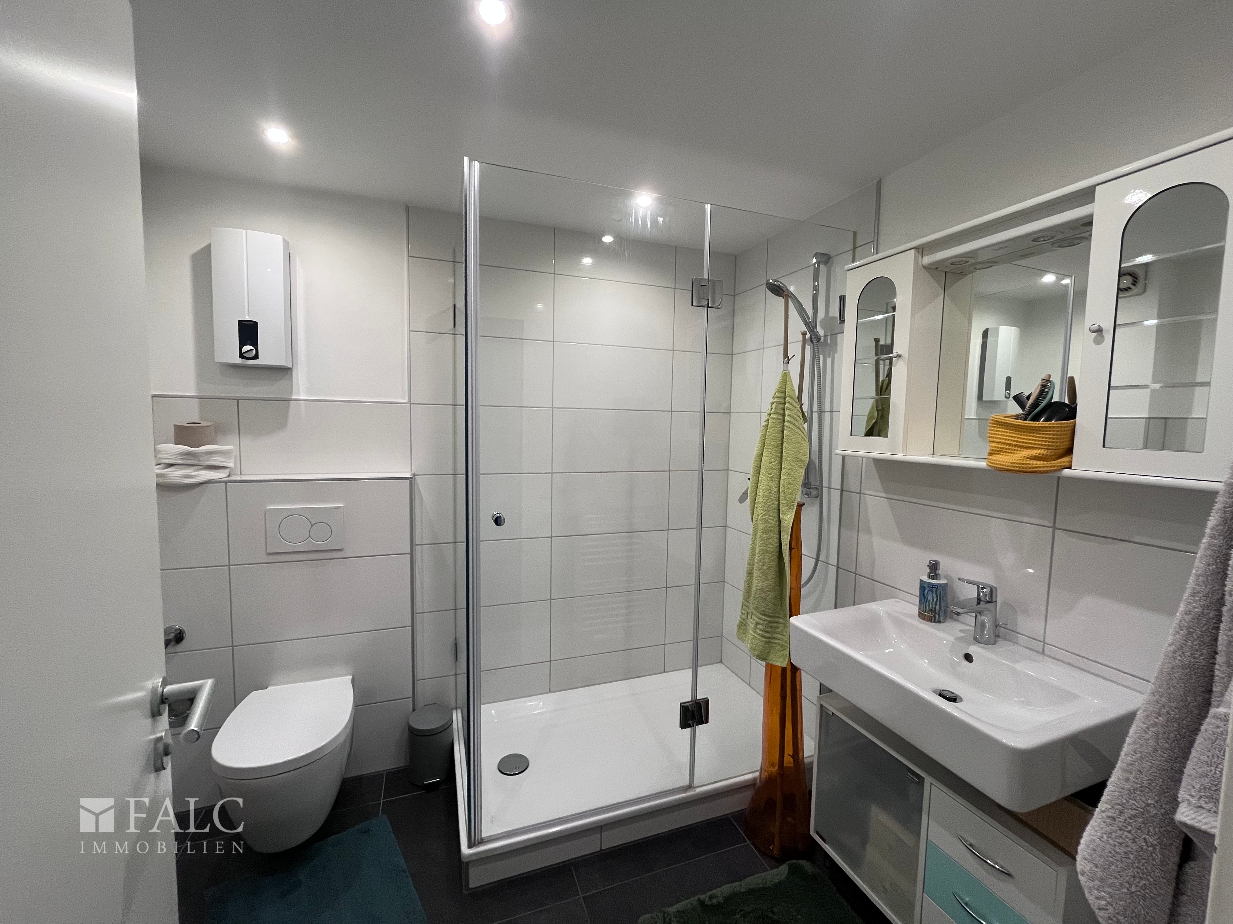 Willkommen in Ihrer modernisierten 2-Zimmer-Wohnung mit Balkon – Essen – Vorschaubild 8