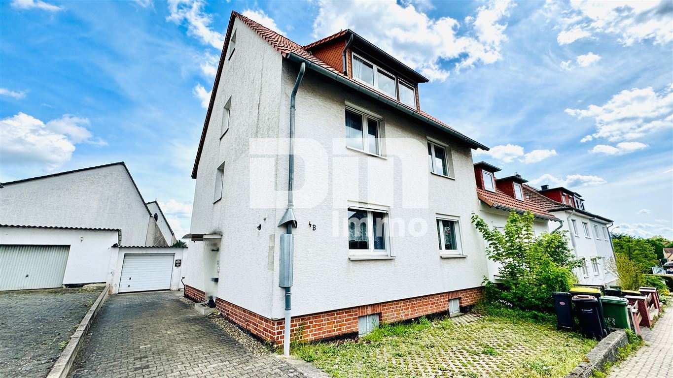 Modernisiertes Zweifamilienhaus mit Maisonettebereich in Panorama Traumlage + Garage / Terrasse – Kassel – Vorschaubild 3