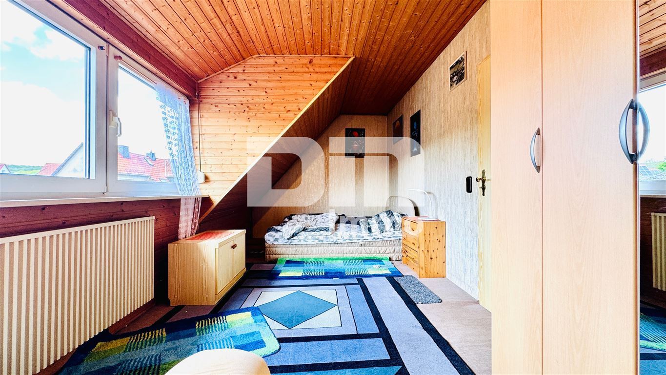 Modernisiertes Zweifamilienhaus mit Maisonettebereich in Panorama Traumlage + Garage / Terrasse – Kassel – Vorschaubild 22