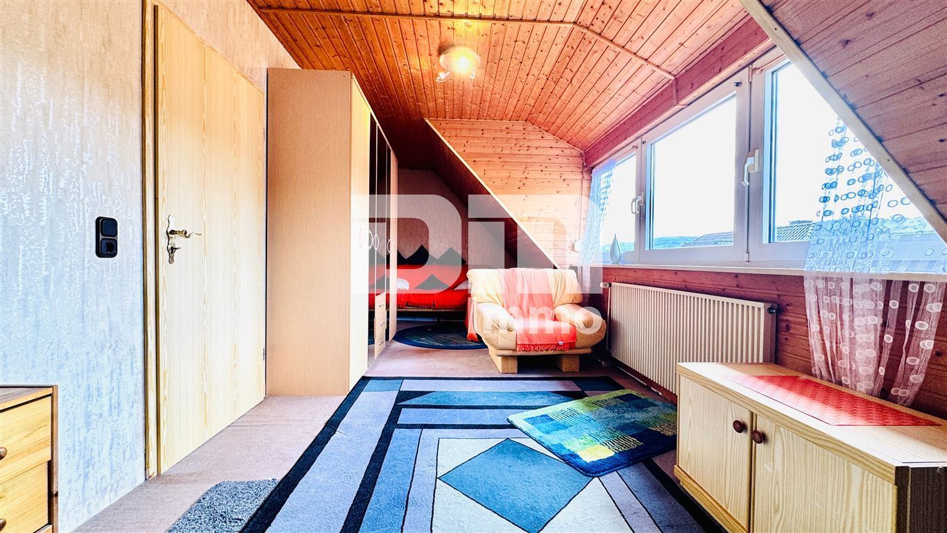 Modernisiertes Zweifamilienhaus mit Maisonettebereich in Panorama Traumlage + Garage / Terrasse – Kassel – Vorschaubild 23