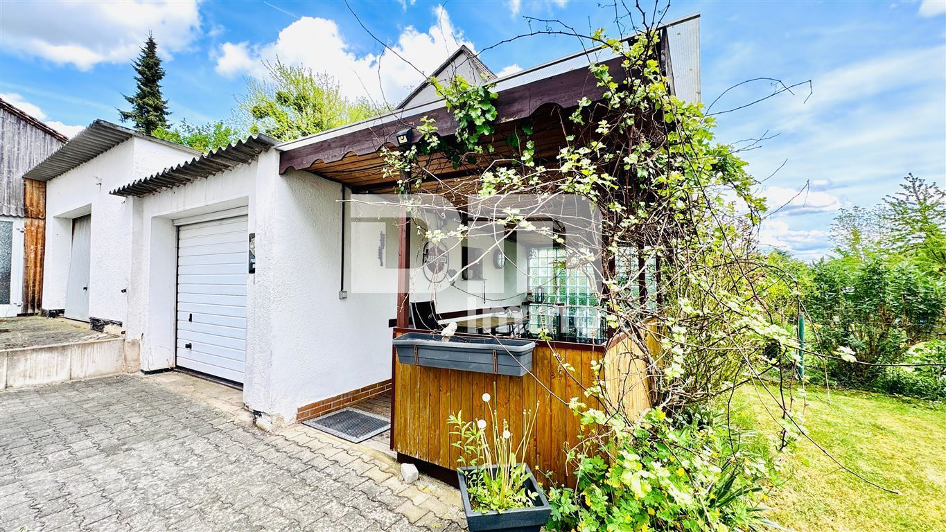 Modernisiertes Zweifamilienhaus mit Maisonettebereich in Panorama Traumlage + Garage / Terrasse – Kassel – Vorschaubild 29
