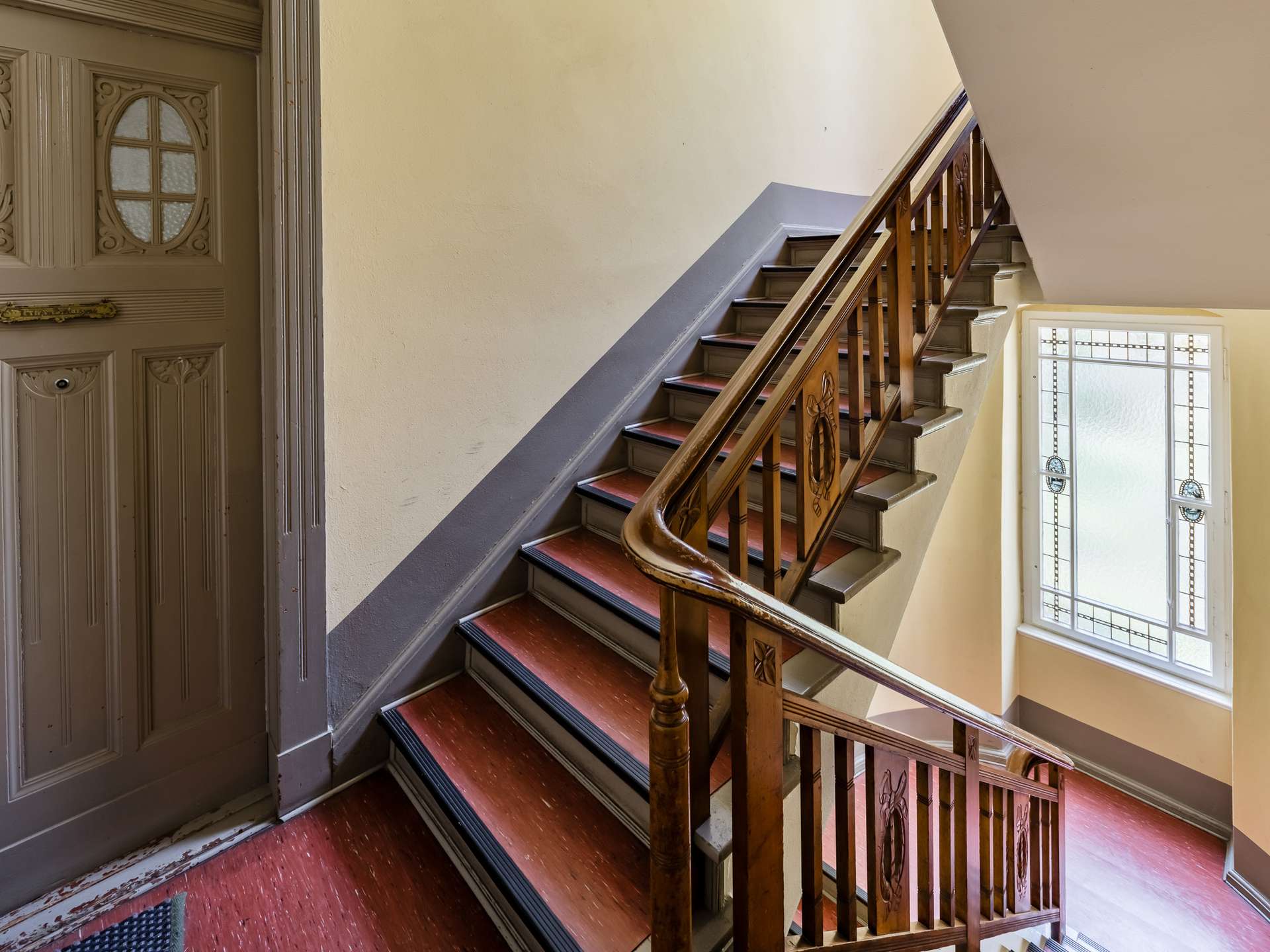 Altbaucharme in Friedenau: Stilvolle 2-Zimmer-Wohnung mit Balkon und Wohlfühlatmosphäre – Berlin – Vorschaubild 10
