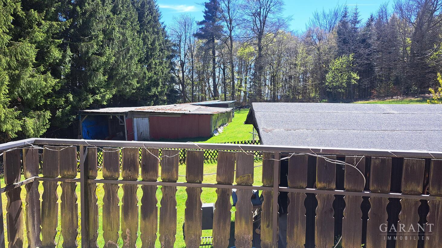Seltene Lage: Zweifamilienhaus mit Fernblick & ca. 1.700 qm Grundstück in Schönwald – Schönwald – Vorschaubild 13