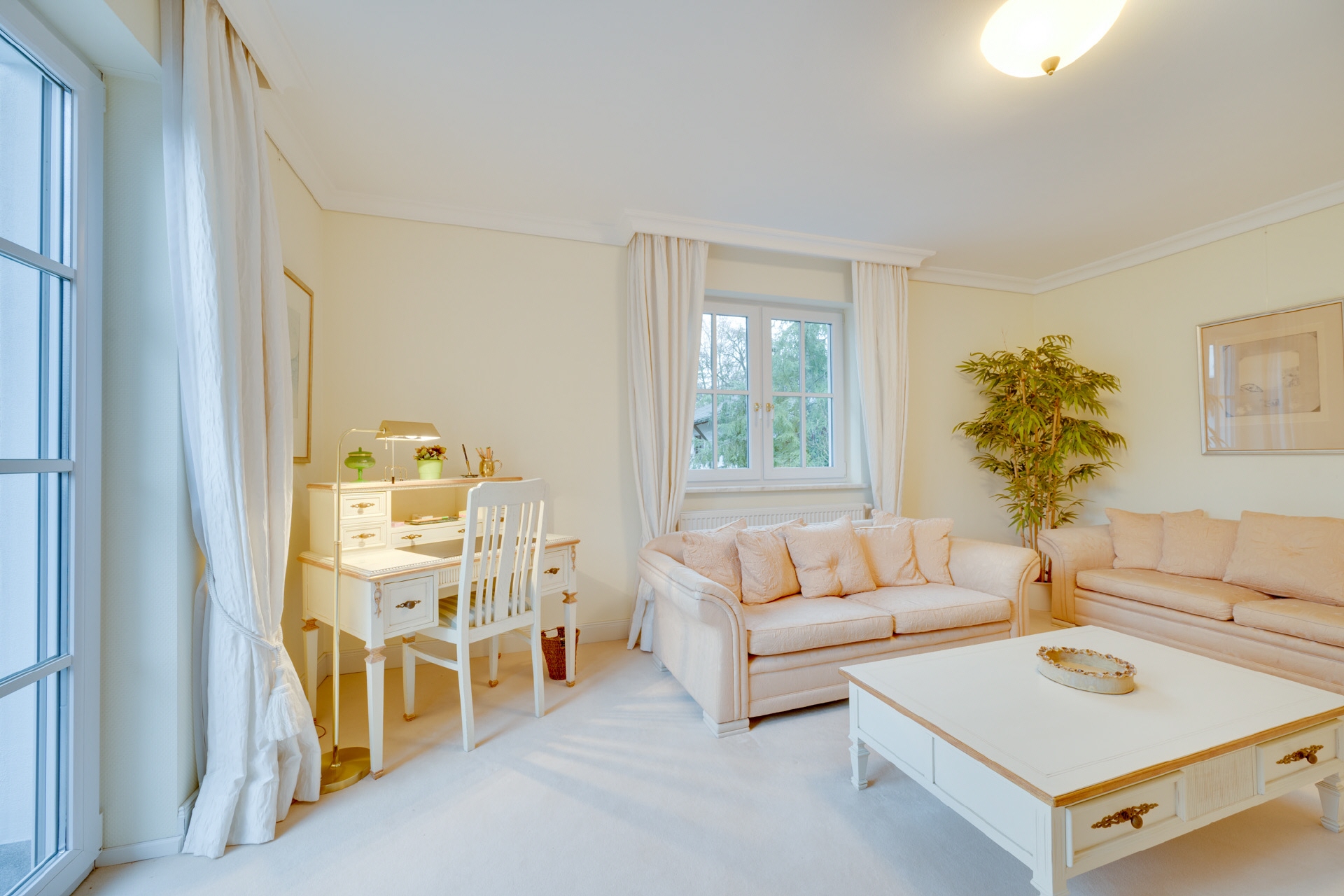 AIGNER - Luxuriös und durchdacht: Villa mit Aufzug in einem Parkgrundstück – München – Vorschaubild 12