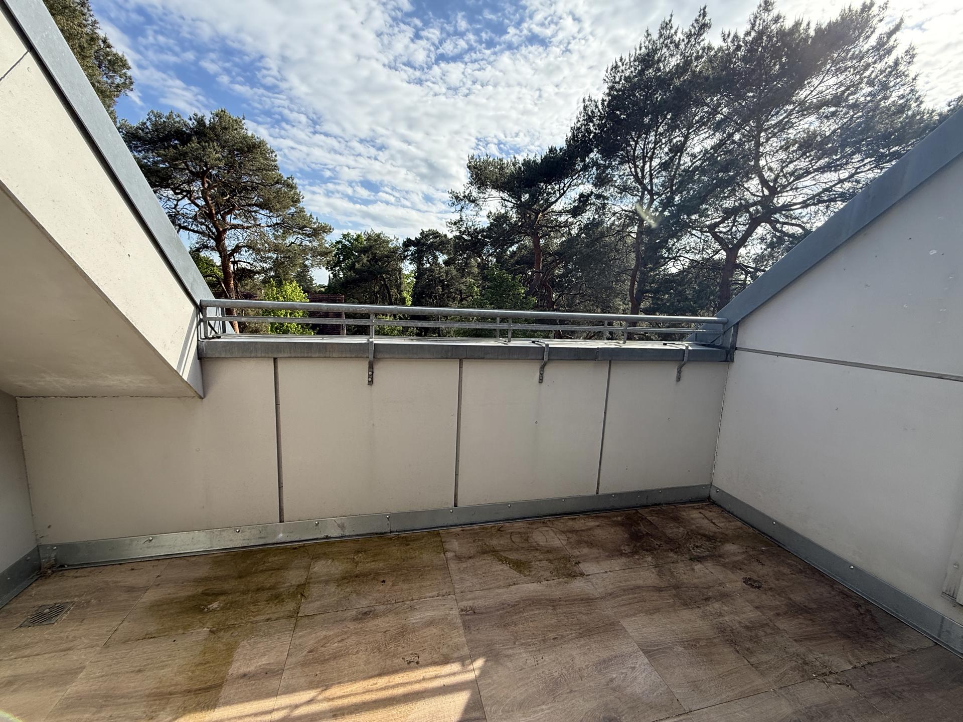 Helles Refugium mit Balkon – Berlin – Vorschaubild 7
