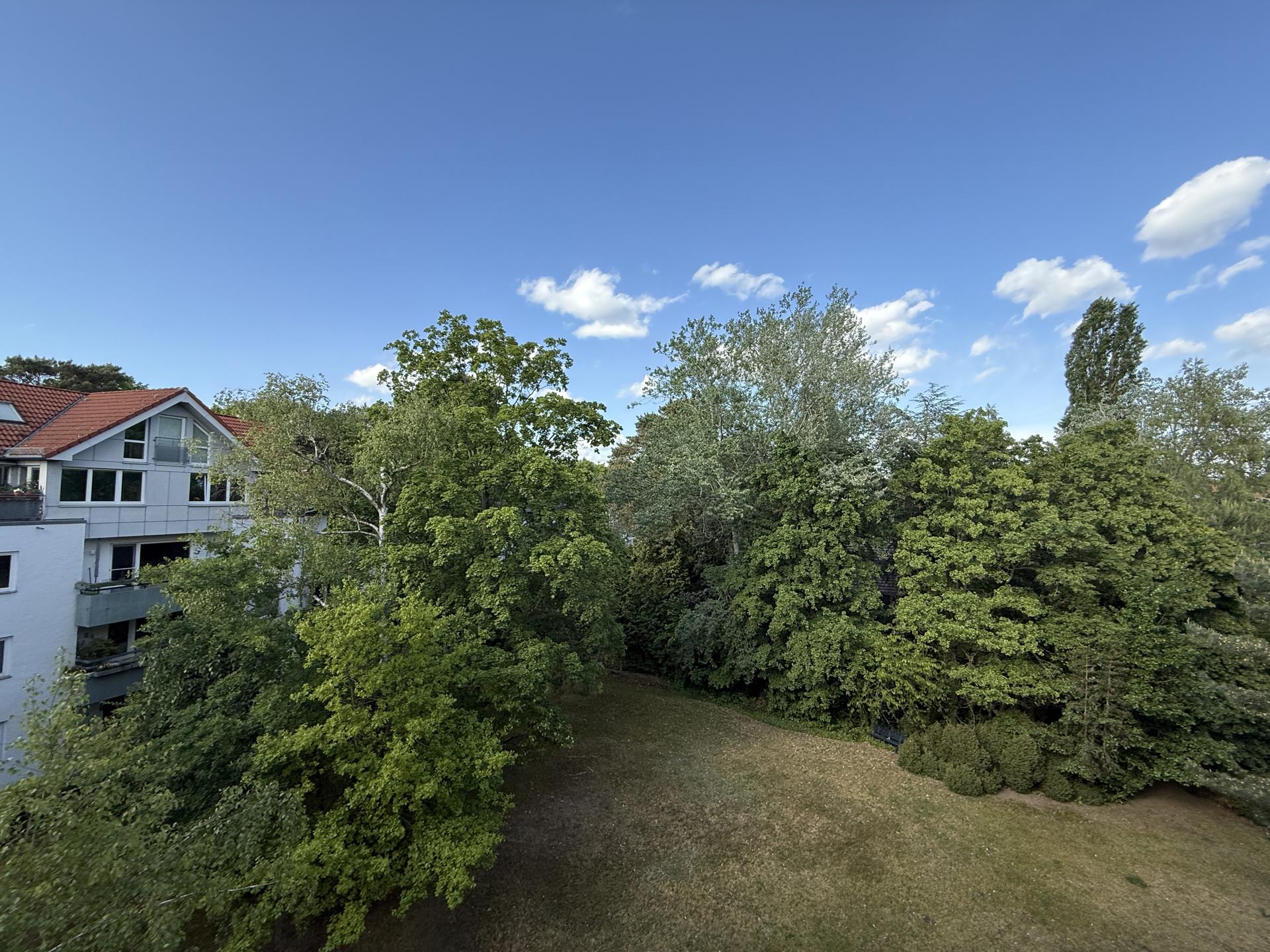 Helles Refugium mit Balkon – Berlin – Vorschaubild 8