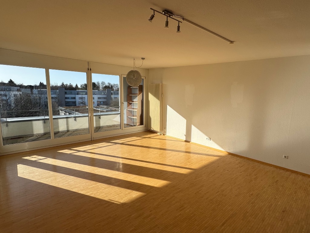 "Perfekt für Bestager - Sehr helles Penthouse mit Blick auf die Schwäbische Alb" – Stuttgart Vaihingen – Vorschaubild 2