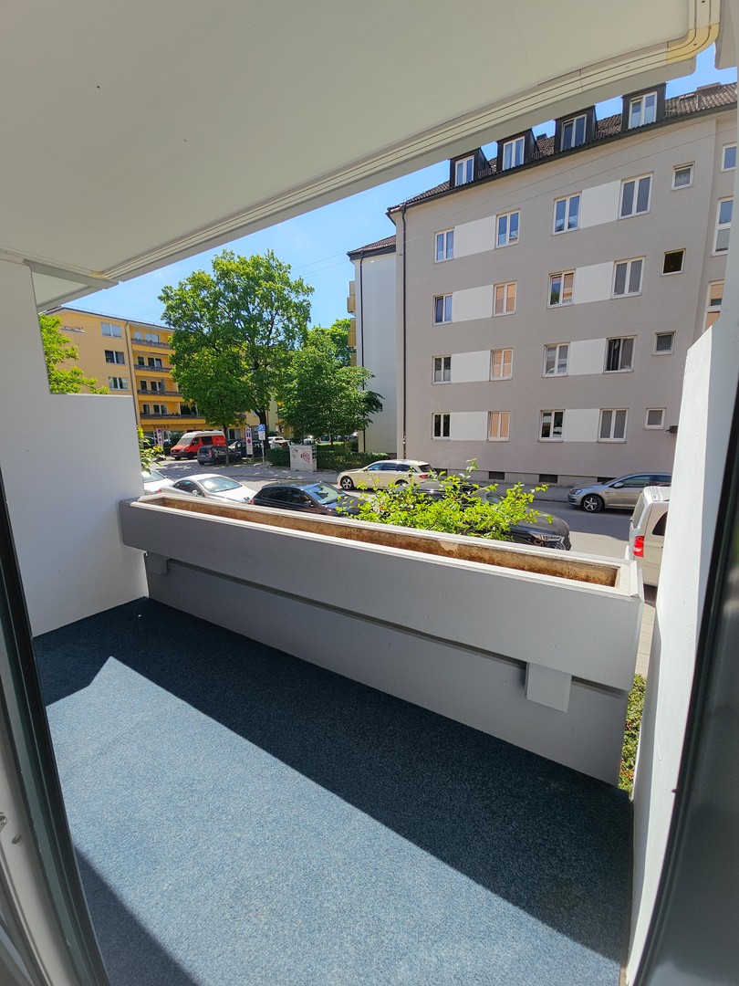 Provisionsfreie 3-Zi-Wohnung- Renoviert mit Südbalkon in der Herzogstrasse – München – Vorschaubild 11