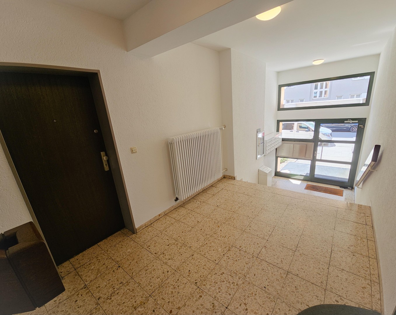 Provisionsfreie 3-Zi-Wohnung- Renoviert mit Südbalkon in der Herzogstrasse – München – Vorschaubild 24