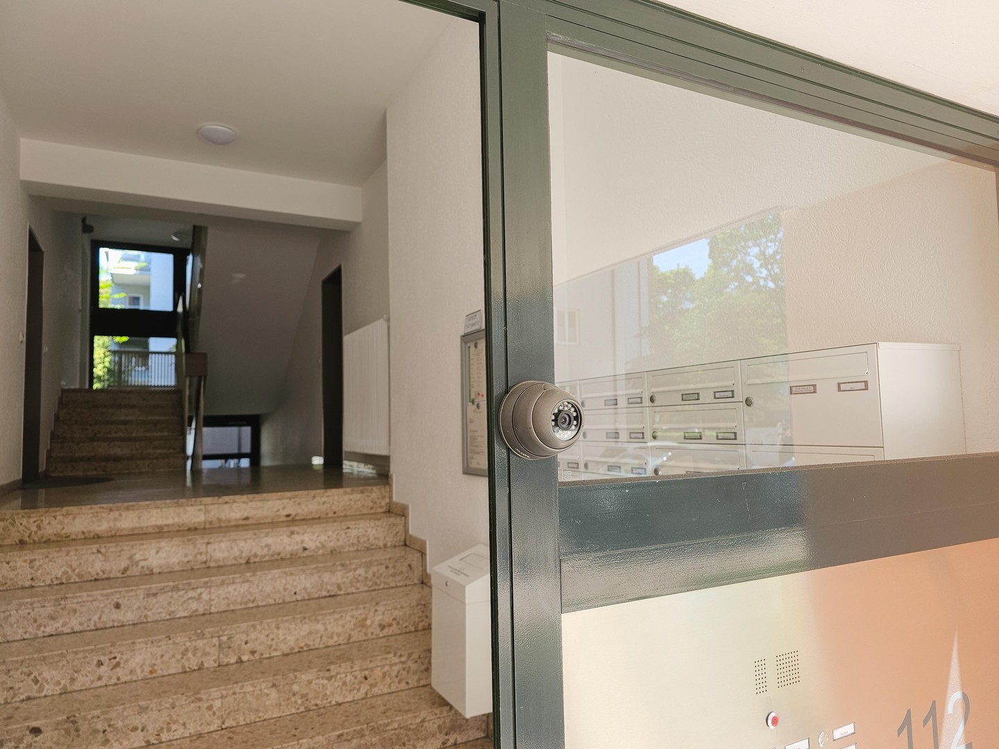 Provisionsfreie 3-Zi-Wohnung- Renoviert mit Südbalkon in der Herzogstrasse – München – Vorschaubild 25