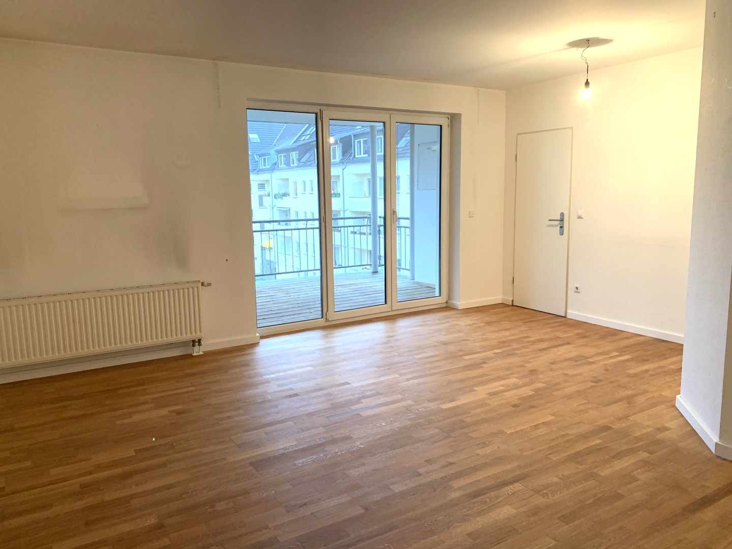 D-Gerresheim: Modernisierte 3 Zi. Wohnung mit großem Süd-Balkon und Aufzug in gefragter Lage – Düsseldorf – Vorschaubild 5