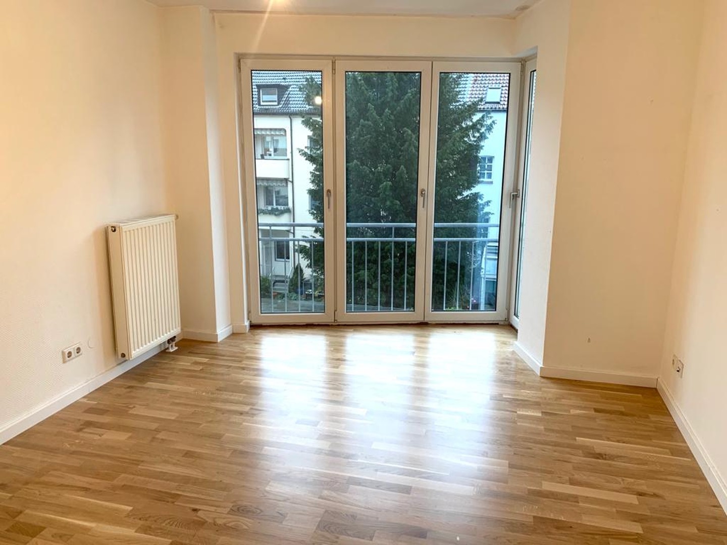 D-Gerresheim: Modernisierte 3 Zi. Wohnung mit großem Süd-Balkon und Aufzug in gefragter Lage – Düsseldorf – Vorschaubild 11