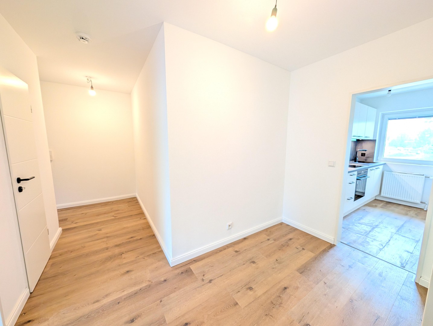 PROVISIONSFREI | Erstbezug nach Sanierung: 3-Zimmer-Wohnung mit 2 Balkonen & Tiefgaragenstellplatz – Hamburg – Vorschaubild 11