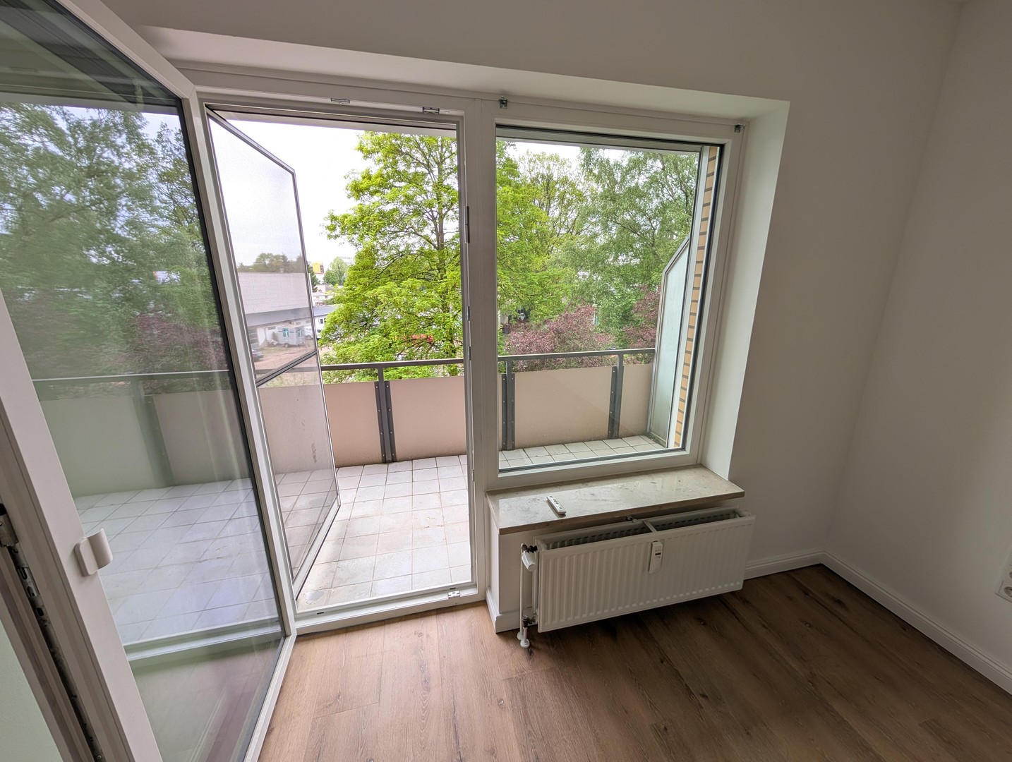 PROVISIONSFREI | Erstbezug nach Sanierung: 3-Zimmer-Wohnung mit 2 Balkonen & Tiefgaragenstellplatz – Hamburg – Vorschaubild 20