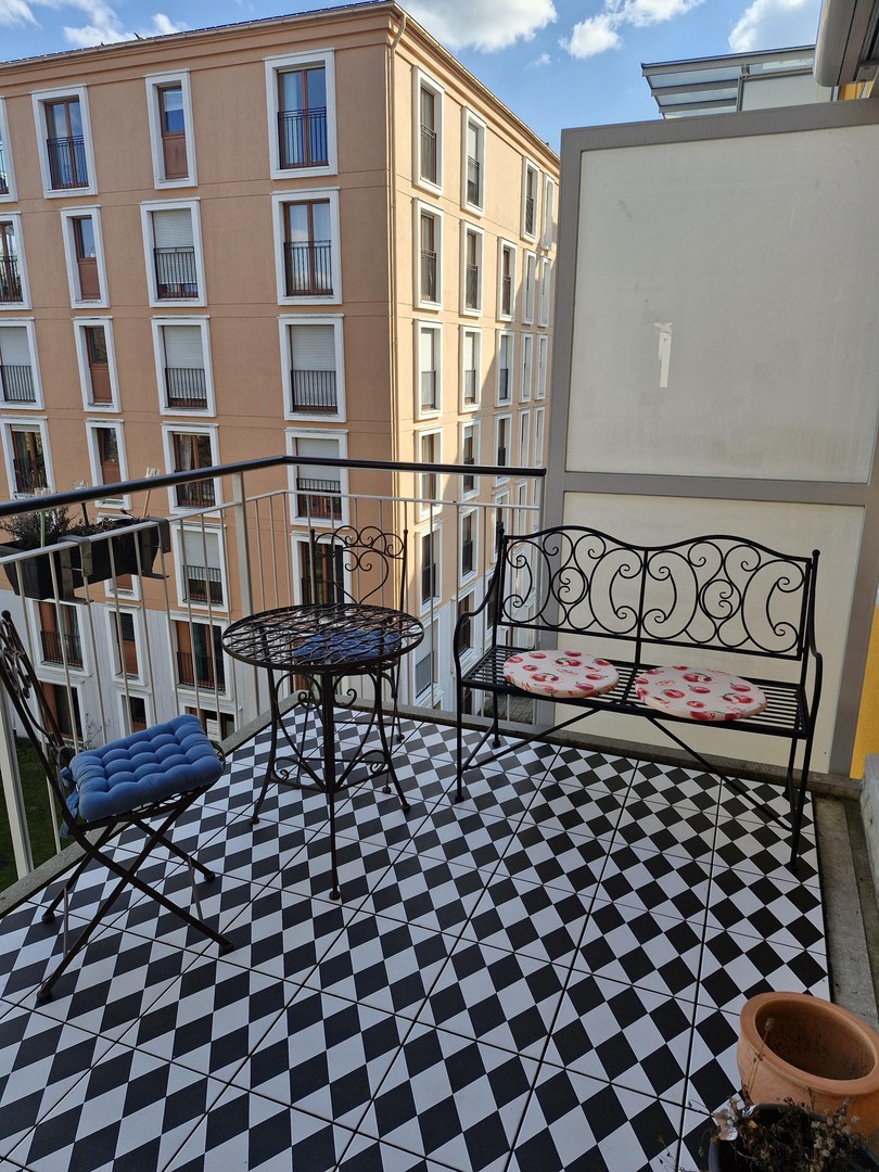 Schöne möblierte 2-Zimmer-Wohnung mit 1 großen Balkon in der Schwanthalerhöhe – München – Vorschaubild 5