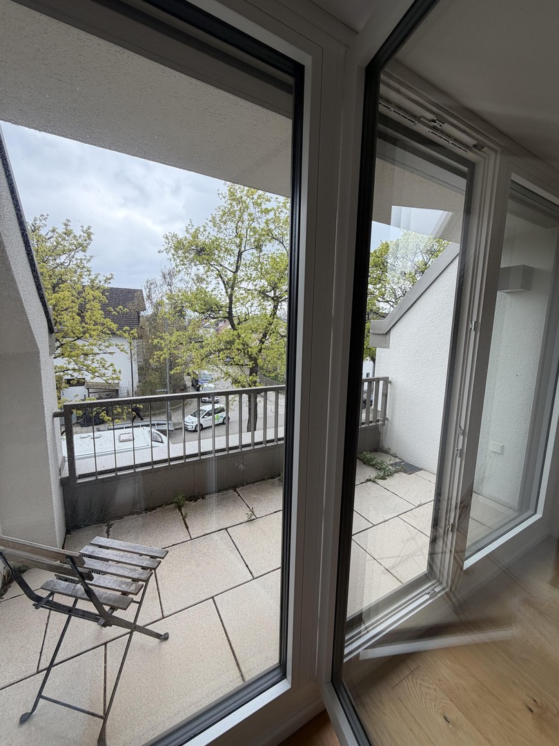 Wunderschöne und moderne 2-Zimmer-Wohnung in Laim – München – Vorschaubild 2
