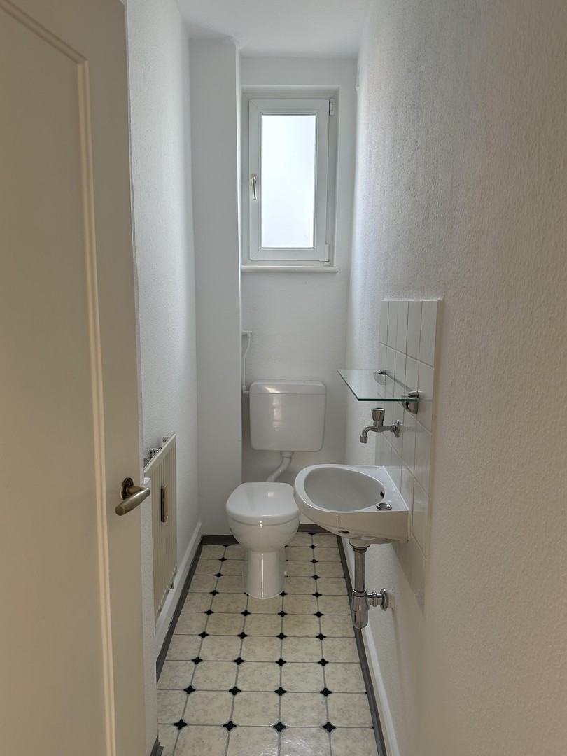 Sonnige, stilvolle 4-Zimmer Wohnung (110qm) in ruhiger Lage - Blick ins Grüne – Stuttgart – Vorschaubild 12