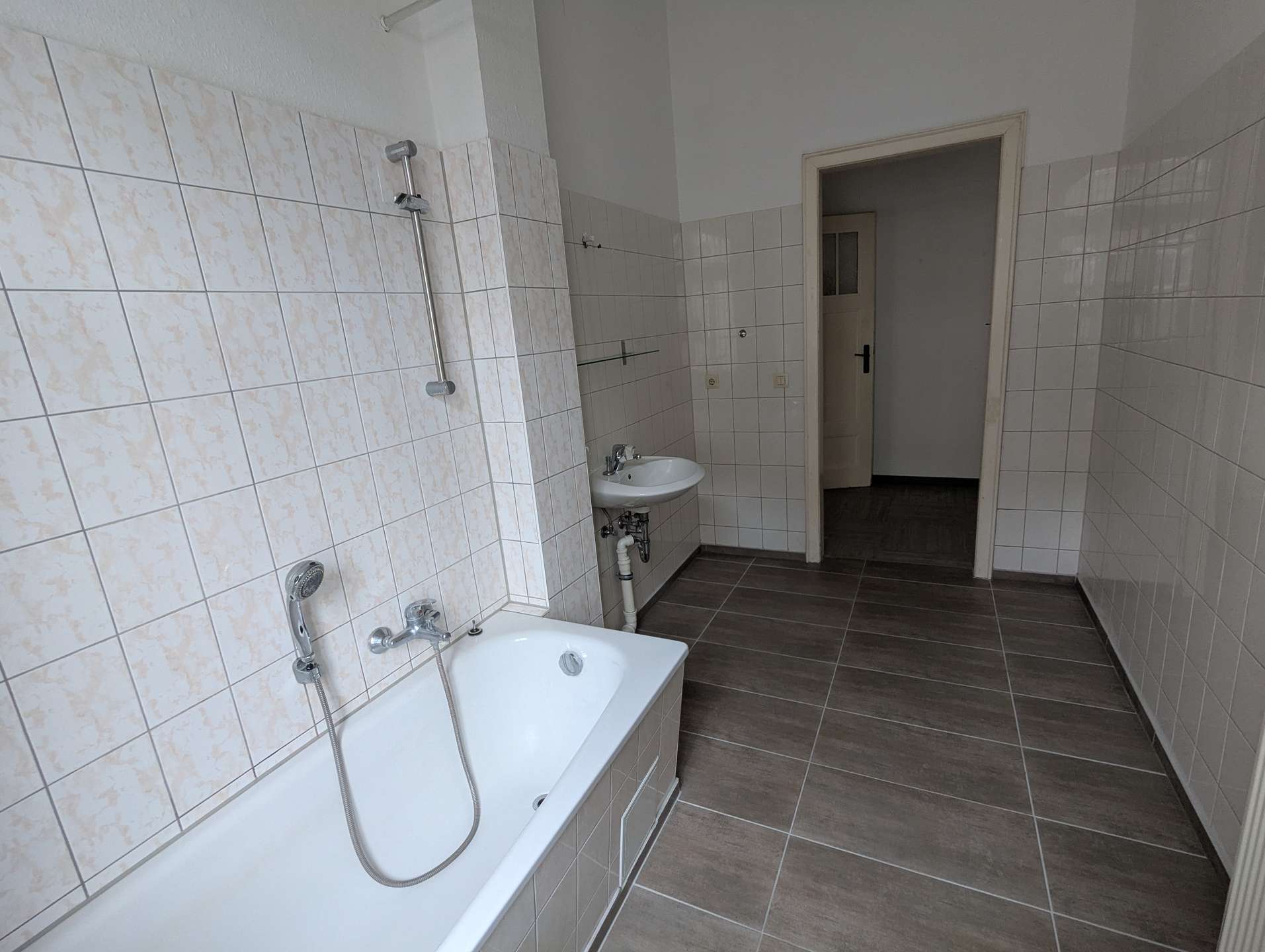 Charmante leerstehende Einzimmerwohnung in der beliebten Südvorstadt – Leipzig – Vorschaubild 8