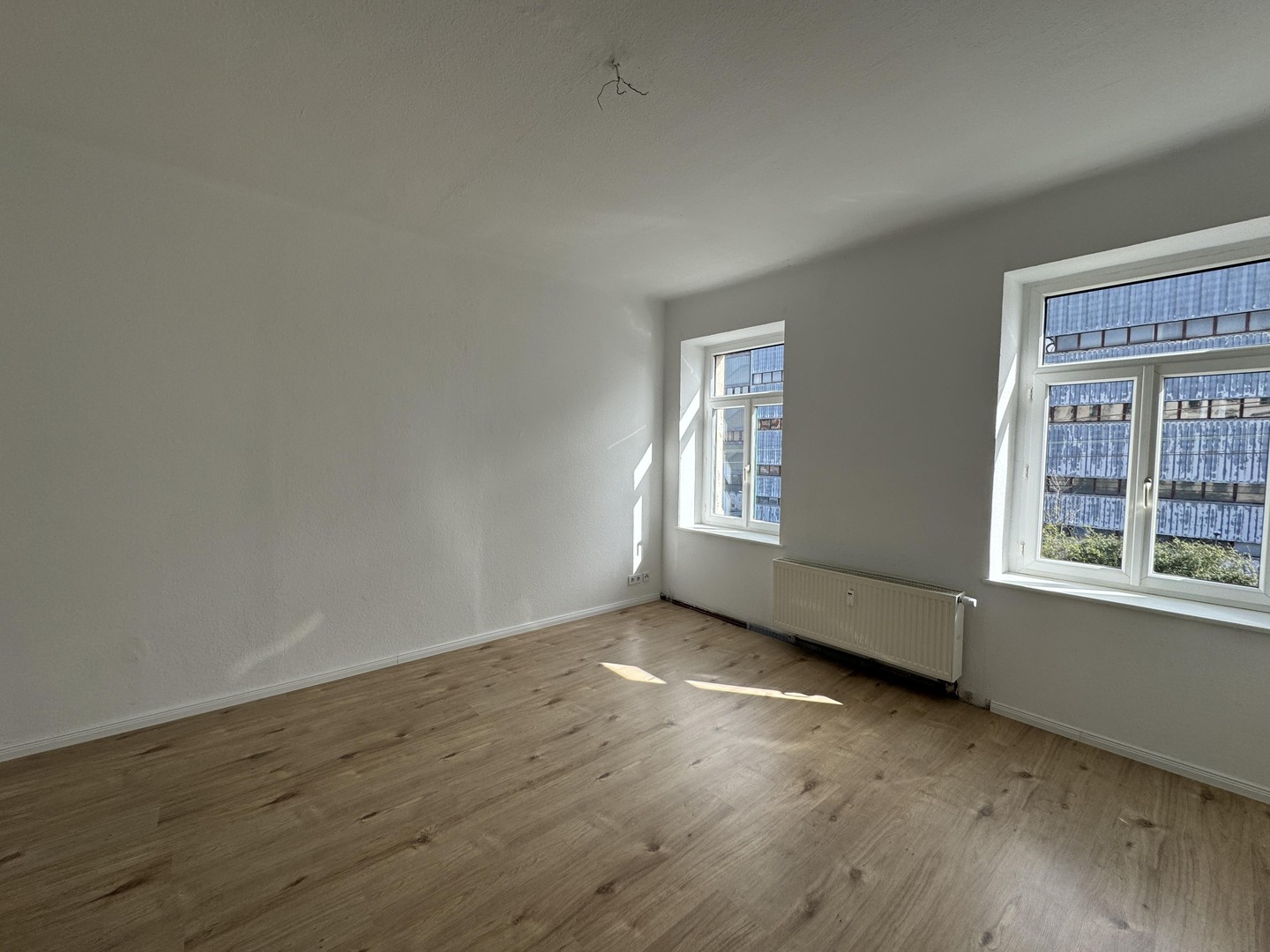 Top sanierte 2-Zimmer Wohnung in ruhiger Lage - Besichtigung Di. 12.5 – Leipzig – Vorschaubild 3