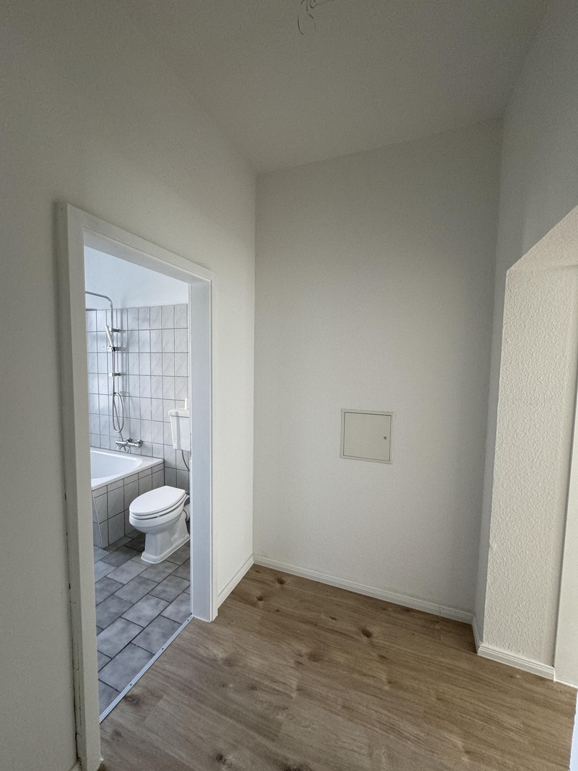 Top sanierte 2-Zimmer Wohnung in ruhiger Lage - Besichtigung Di. 12.5 – Leipzig – Vorschaubild 12