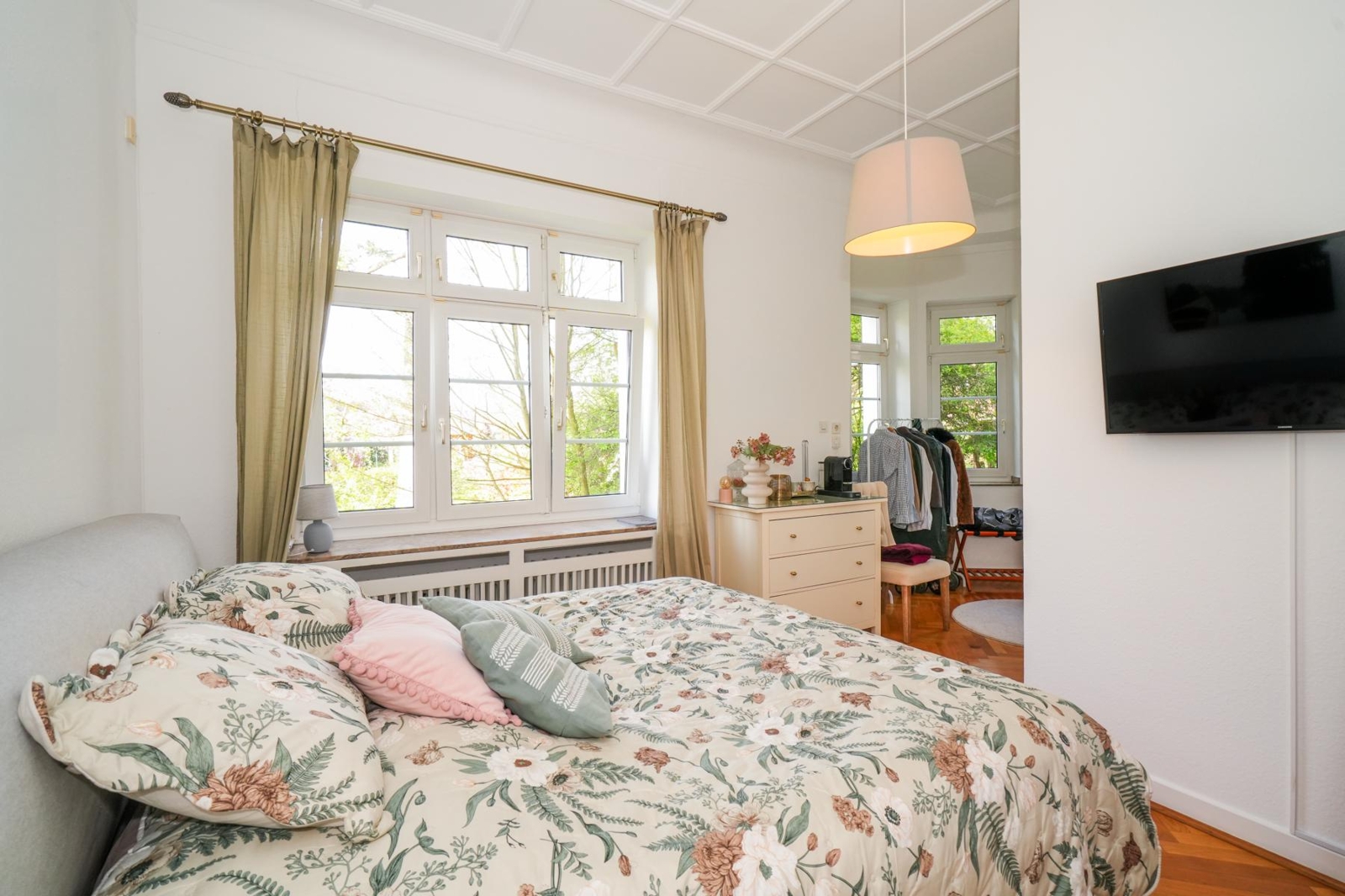 Ein seltenes Juwel - freistehende, neoklassizistische Villa in Rheinberg mit großem Grundstück – Rheinberg – Vorschaubild 16