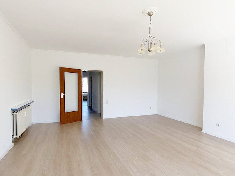 Renovierte Wohnung mit Balkon in Bielefeld-Gellershagen! – Bielefeld – Vorschaubild 3