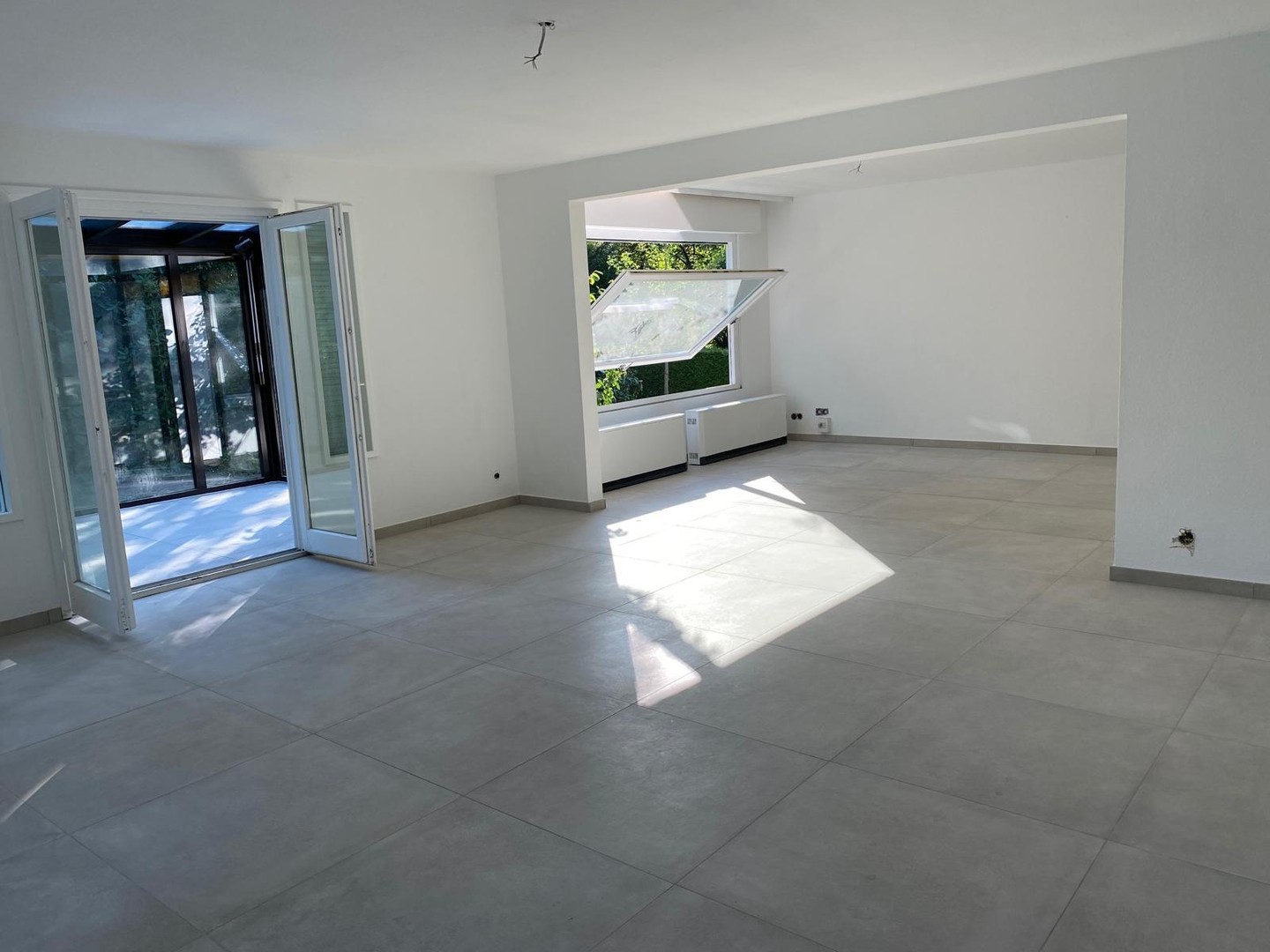 Exklusives Einfamilienhaus mit großem Garten & Pool in Karlsruhe-Durlach (Geigersberg) zu vermieten – Karlsruhe – Vorschaubild 5