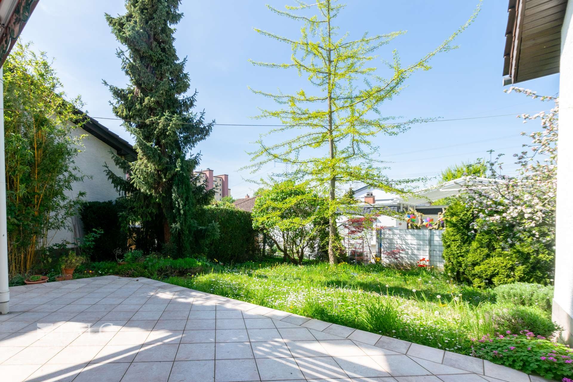 Großzügiges Familienidyll mit Charme, Garten und Entwicklungspotential – Ilvesheim – Vorschaubild 27