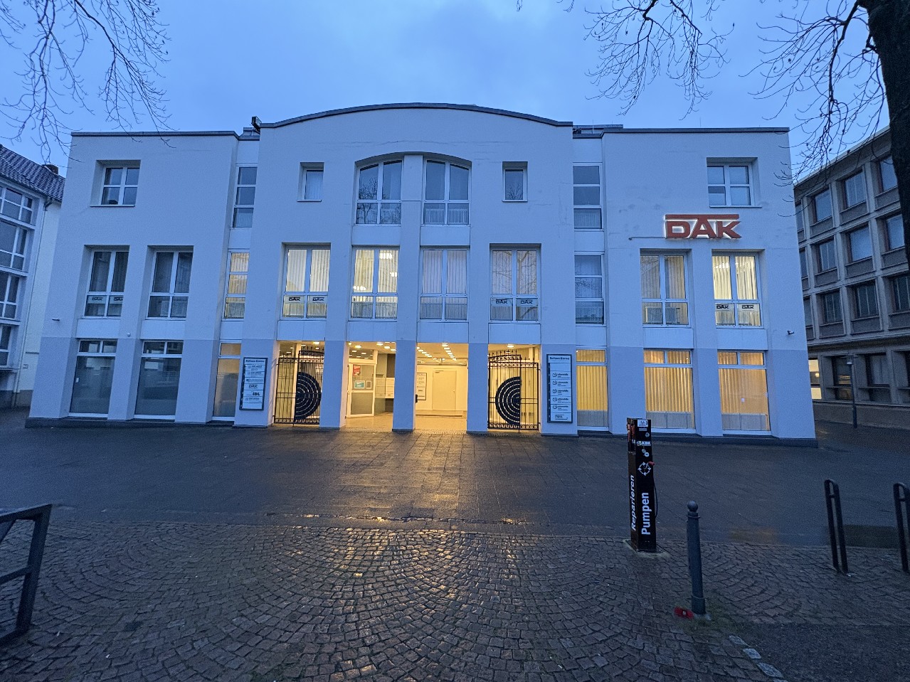 bg