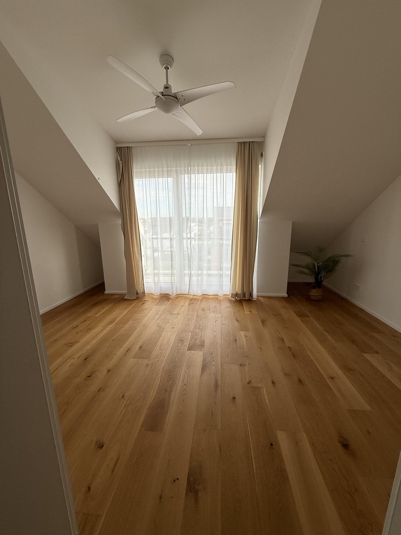 Hochwertiges Architekten - Einfamilienhaus 6-Zimmer mit EBK in Bad Homburg KFW 55 – Bad Homburg – Vorschaubild 36