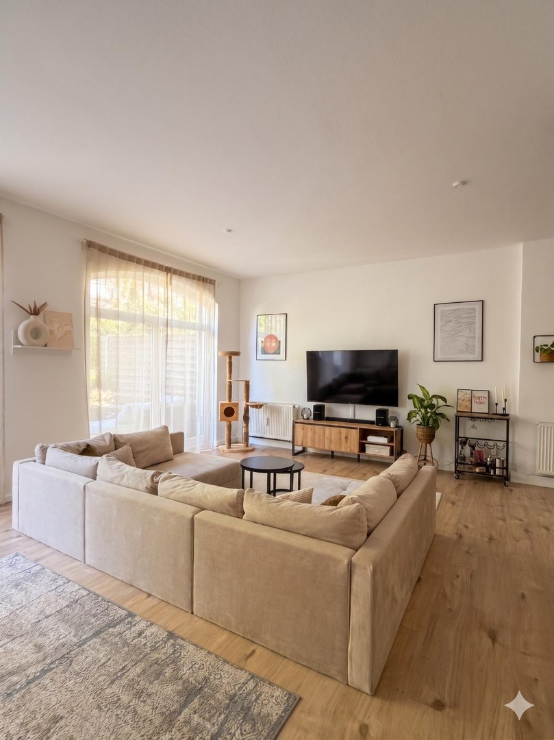 Exklusiv saniertes Gartenhaus ca. 150qm WFL, 3 Schlafzimmer, schöne Terrasse etc. – Mönchengladbach – Vorschaubild 6