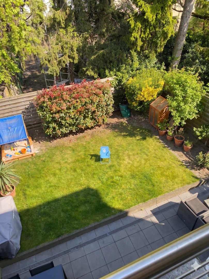 Exklusiv saniertes Gartenhaus ca. 150qm WFL, 3 Schlafzimmer, schöne Terrasse etc. – Mönchengladbach – Vorschaubild 7