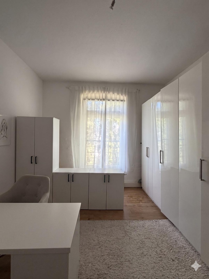 Exklusiv saniertes Gartenhaus ca. 150qm WFL, 3 Schlafzimmer, schöne Terrasse etc. – Mönchengladbach – Vorschaubild 17