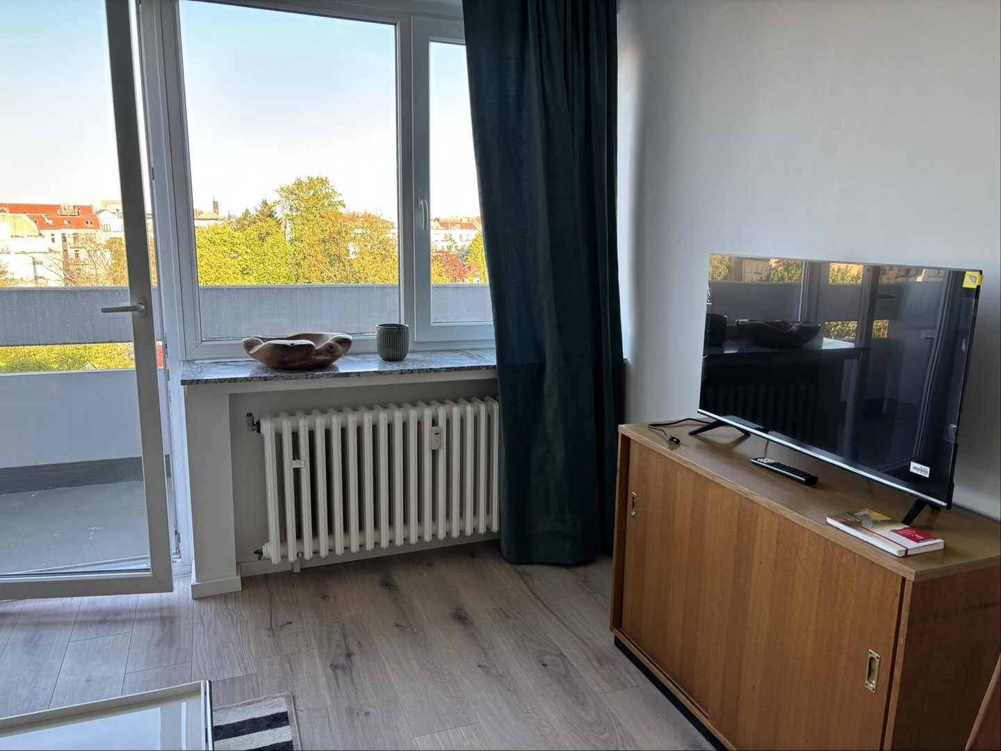Möblierte 2-Zimmer Wohnung in Wilmersdorf – Berlin – Vorschaubild 2
