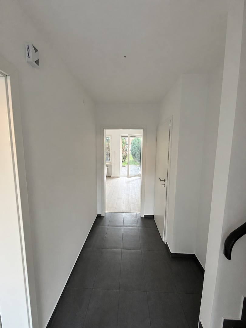 Ein Zuhause für die ganze Familie - Reihenmittelhaus Am Rehmenfeld renoviert – Zeven – Vorschaubild 3