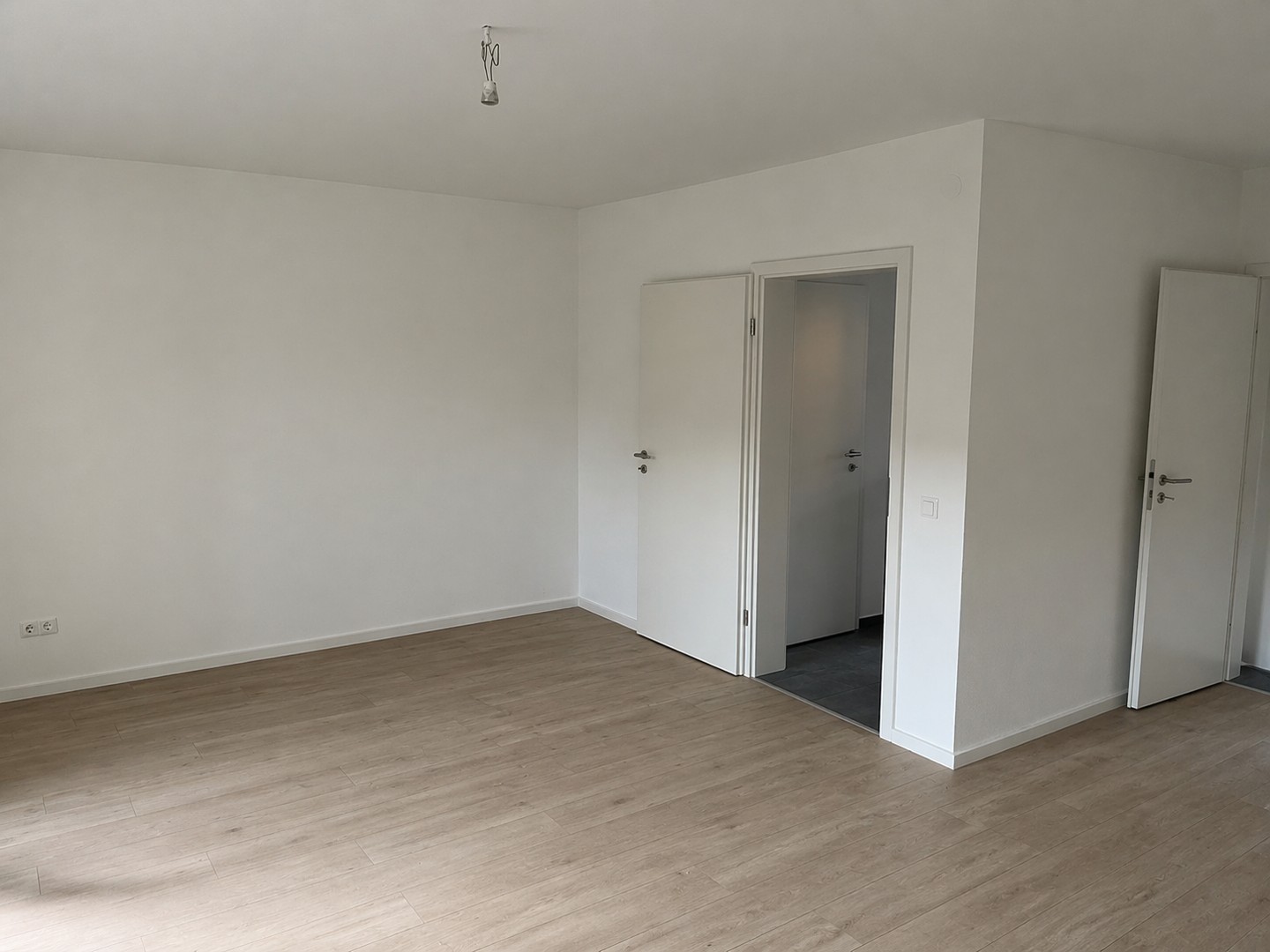 Ein Zuhause für die ganze Familie - Reihenmittelhaus Am Rehmenfeld renoviert – Zeven – Vorschaubild 4
