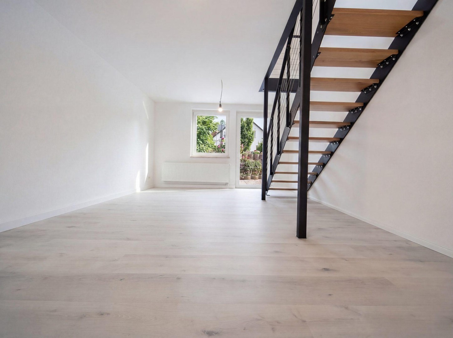 Maisonette-Wohnung mit Terrasse, Garten & Balkon – ruhig im Grünen und zentral in Alterlangen – Erlangen – Vorschaubild 2