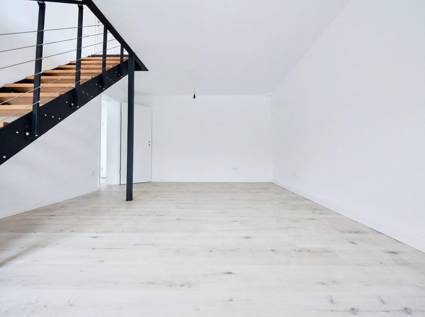 Maisonette-Wohnung mit Terrasse, Garten & Balkon – ruhig im Grünen und zentral in Alterlangen – Erlangen – Vorschaubild 8