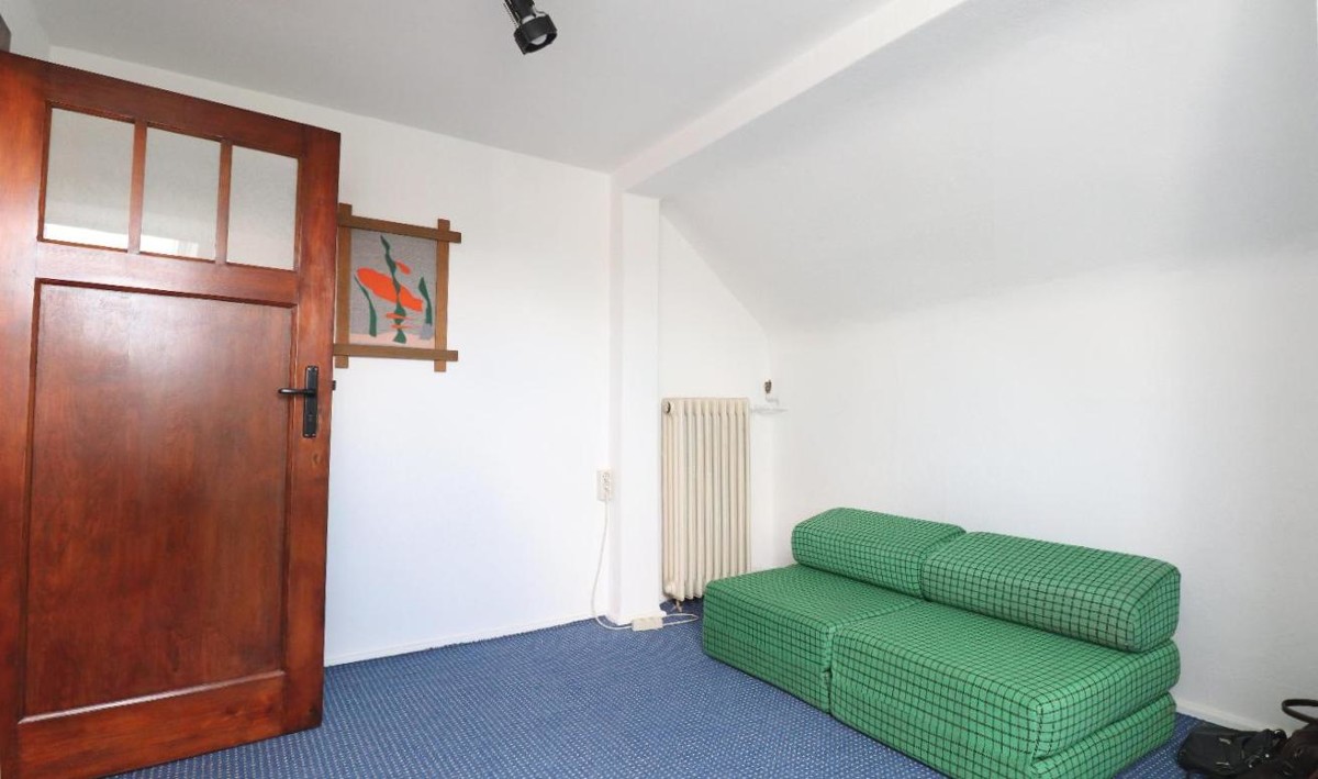 Stilvolle Altbauvilla von 1936 mit 7 Zimmern 188 m² Wohnfläche, ideal als Ein- oder Zweifamilienhaus – Berlin / Mariendorf – Vorschaubild 10