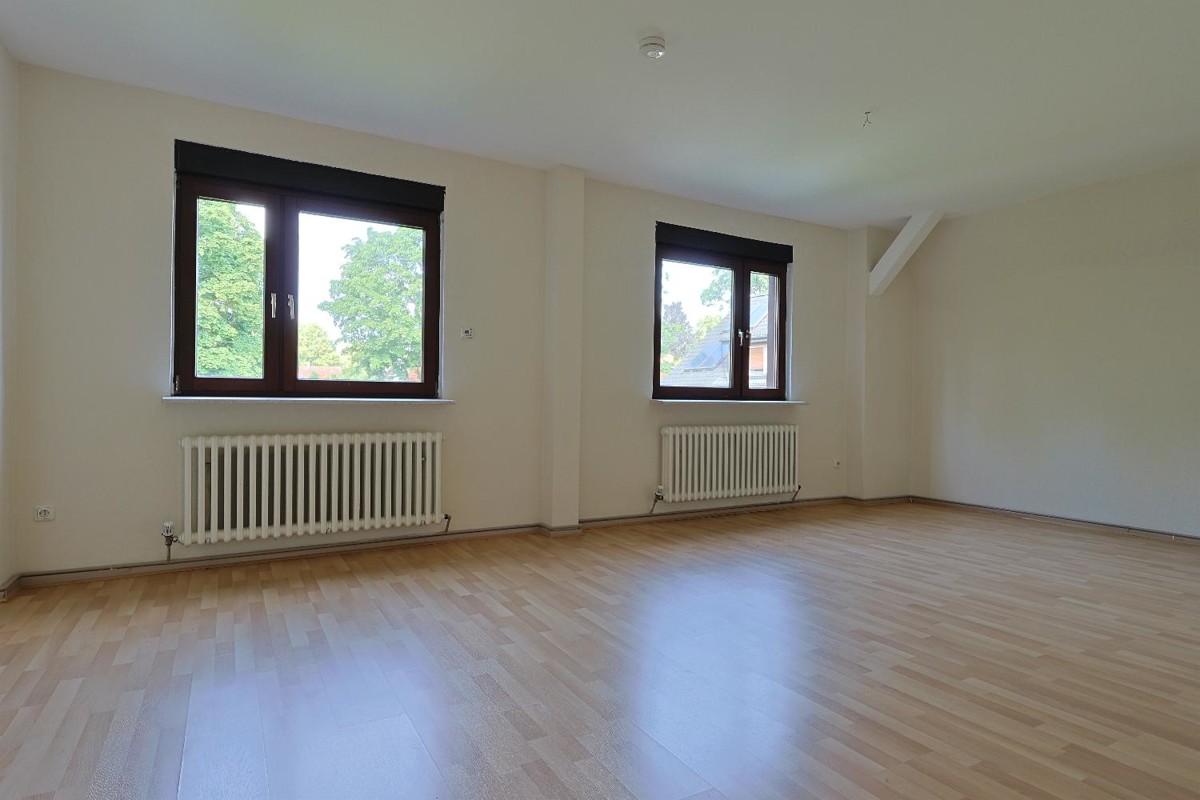 Attraktives Zweifamilienhaus in Lichtenrade auf großzügigem Grundstück – Berlin / Lichtenrade – Vorschaubild 9