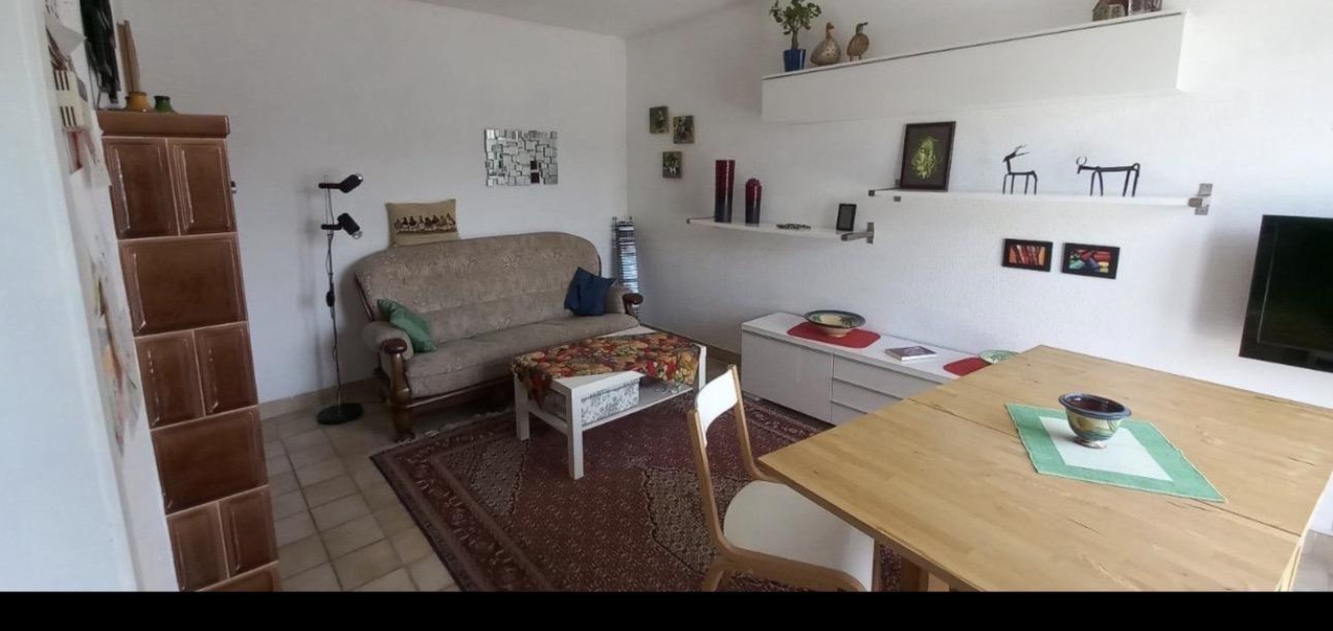 Möblierte 3-Zimmer-Wohnung mit Balkon & Parkplatz – Düsseldorf – Vorschaubild 7