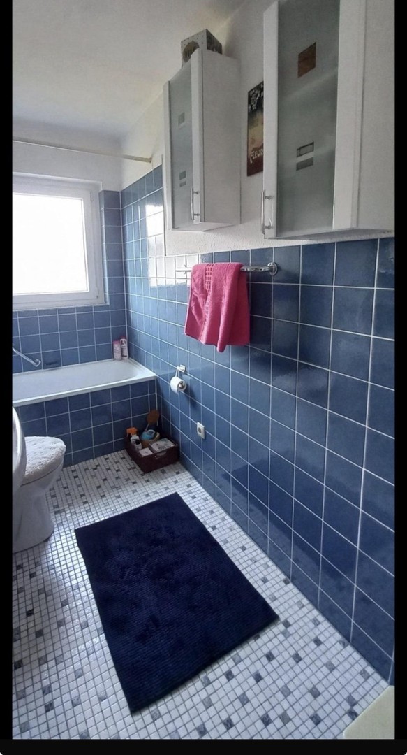 Möblierte 3-Zimmer-Wohnung mit Balkon & Parkplatz – Düsseldorf – Vorschaubild 14