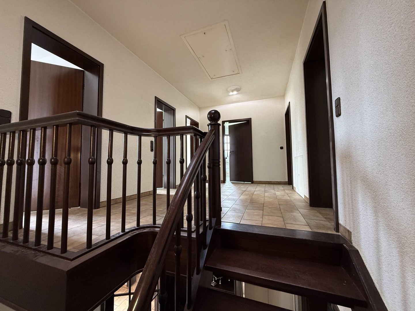 Wohnhaus in besonderer Lage – Ransbach-Baumbach – Vorschaubild 19